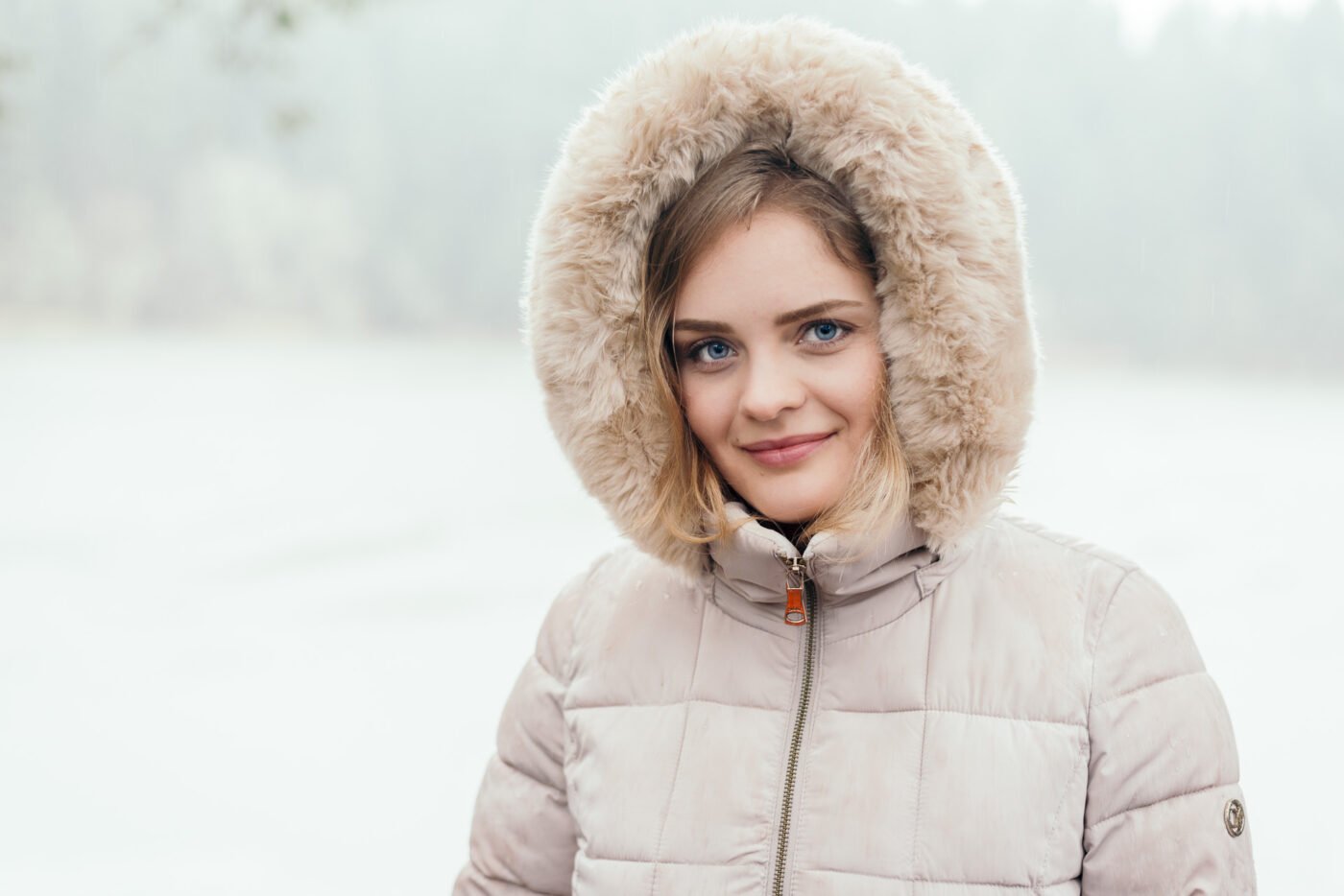 lilly-portrait-winter-bright