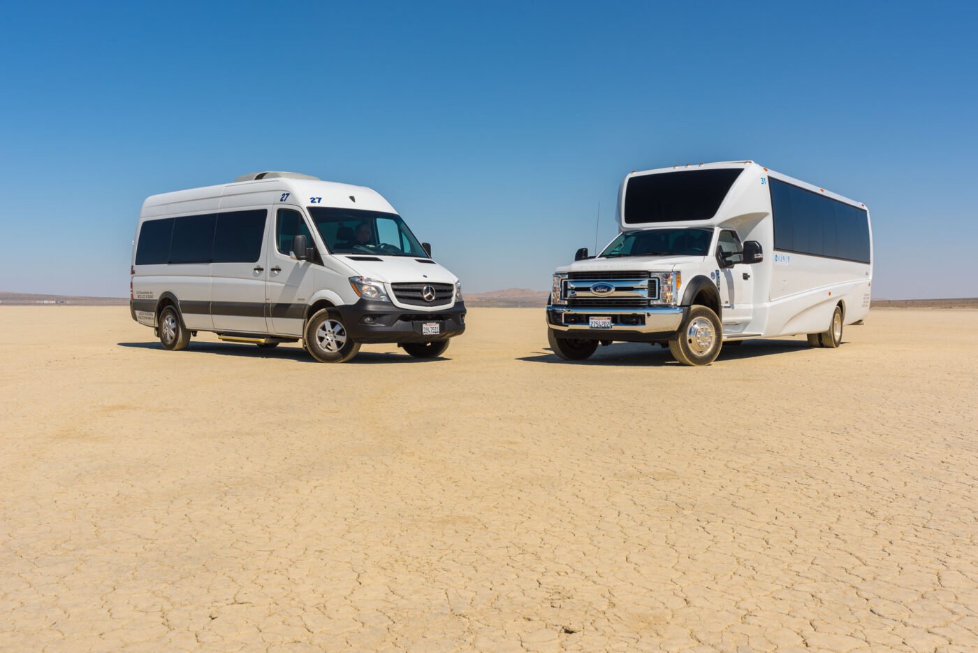 sprinter-grech-mini-bus-desert